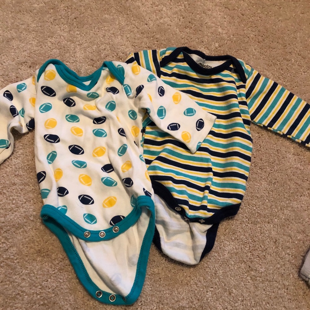 Baby boys bodysuits